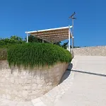 Andromeda Vila Tranakatika